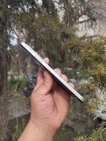 Apple iPhone: Redmi, Redmi 15, Б/у, 256 ГБ, цвет - Серебристый, 2 SIM — 2