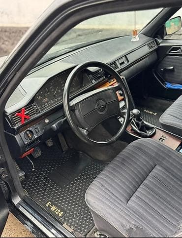 обувь drop: Mercedes-Benz E-Класс (W124) седан,год 1989 объем 2,3 — 5