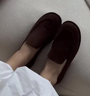 Лоферы, 36, 36.5, 37, The Row, Новый, цвет - Коричневый, Платная доставка