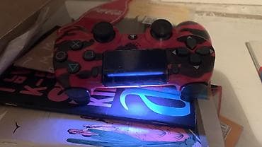 Беспроводной геймпад Sony DualShock 4 (модель CUH‑ZCT2E) -