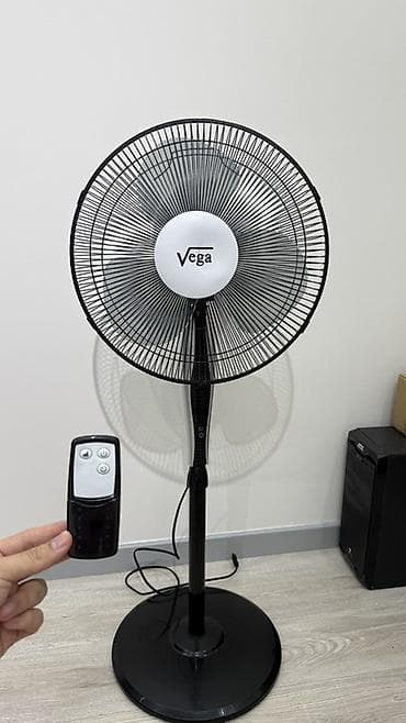 винтелятор: Вентилятор напольный Vega с пультом ДУ - Тип: напольный осциллирующий — 1