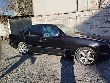 crv 2001: Mercedes-Benz E-Class: 2002 г., 2.6 л, Механика, Бензин, Седан — 5