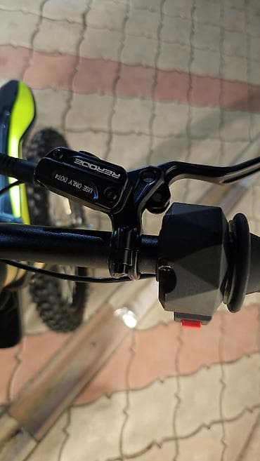 электронный ролик: Rerode R1+ 2026г. 🔋 Батарея 72V40A съемная ⚡️ Мощность 17кВт в пике — 6