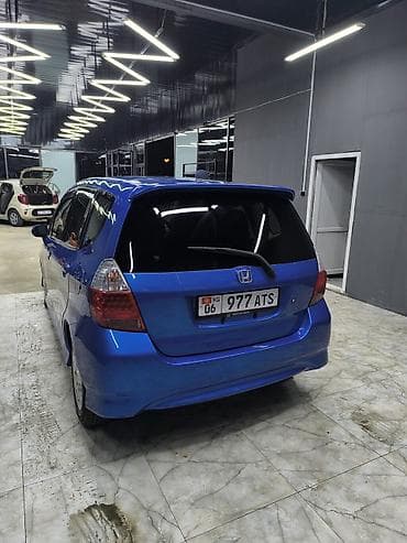 фит сиденье: Honda Fit: 2003 г., 1.3 л, Вариатор, Бензин, Хэтчбэк — 4
