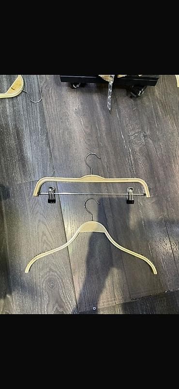 Вешалки, плечики