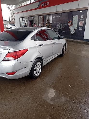 салярис хюндай: Hyundai Solaris: 2012 г., Ручные, Седан — 3