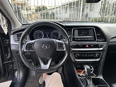 срочно саната: Hyundai Sonata: 2017 г., 2 л, Автомат, Газ, Седан — 9