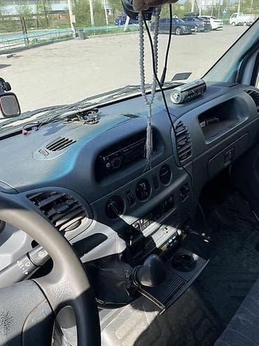 tayota funcargo: Легкий грузовик, Mercedes-Benz, Стандарт — 9