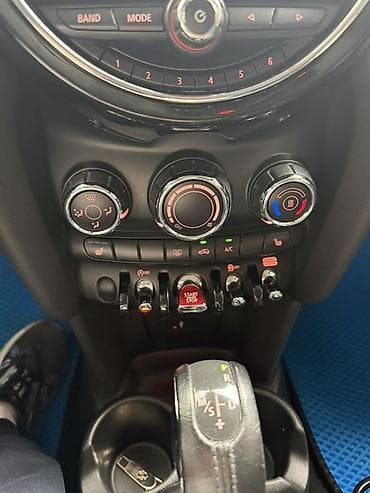 wuling mini ev: Mini Mini Cooper (2002-Present): 2018 г., 1.5 л, Автомат, Бензин, Хэтчбэк — 8