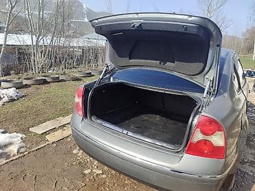 Volkswagen: Volkswagen Passat: 2003 г., Механика, Седан — 4