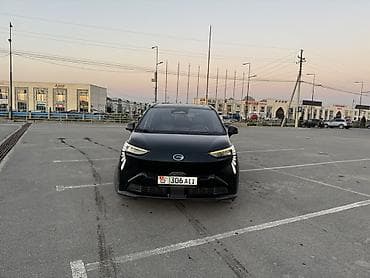 GAC: Электромобиль Aion (GAC) — компактный городской хэтчбек с ярким — 2