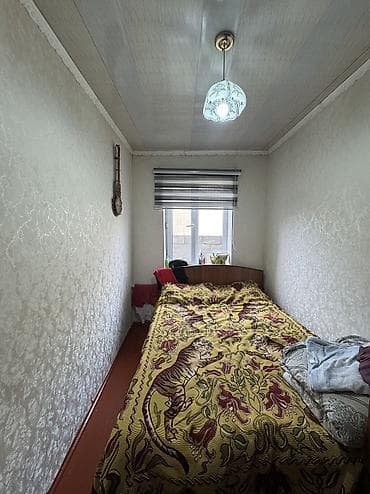 кыргыз недвижимости: ✨ Продаётся дом в с. Сокулук ✨ 🏡 Характеристики: • Участок - 7 соток — 9