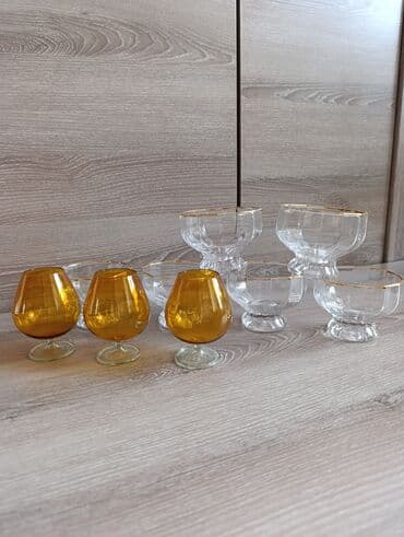 imac pro: Три коньячные рюмки из жёлтого стеклапроизводства ГДР. Цена 550 сом — 1