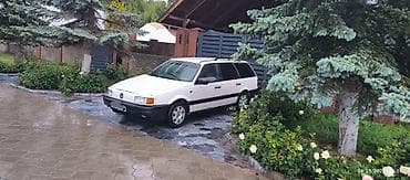 transporter multivan: Volkswagen Passat: 1990 г., 1.8 л, Механика, Бензин — 2
