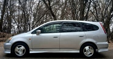 купить зимнюю резину на 16: Honda Stream: 2001 г., 1.7 л, Автомат, Бензиновая, Минивэн — 5