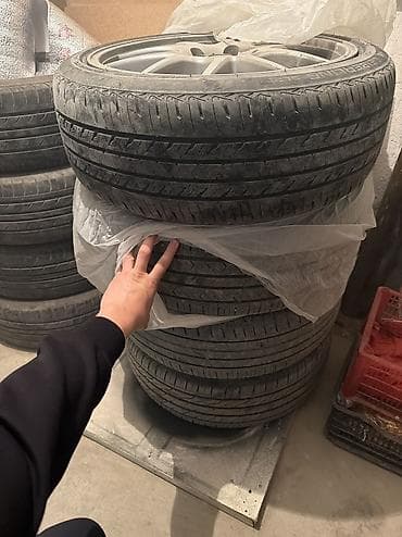 Диски: Литые Диски R 18 Комплект, отверстий - 5, Б/у — 5