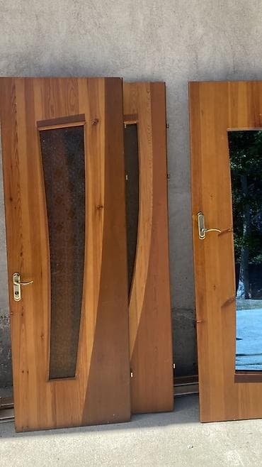 зеркало с подсветкой купить: Межкомнатные двери из массива дерева с остеклением - Материал — 2