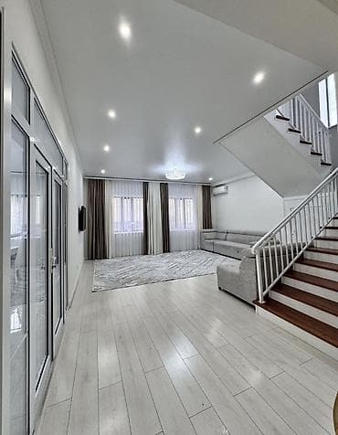 Кыймылсыз мүлк: 200 м², 7 бөлмө, Балдарсыз түгөйлөргө — 3