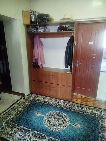 прокат одежда: Шкаф-прихожая, Б/у, Без зеркала, ЛДСП — 5