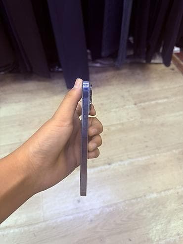 mac m1: Продаю свой iPhone 13 Pro в очень красивом и редком небесно-голубом — 4