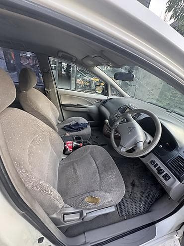 byd han: Mitsubishi Grandis: 2003 г., 2.4 л, Автомат, Газ, Минивэн — 5