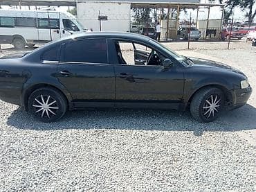 Унаа: Volkswagen Passat: 2000 г., 2.3 л, Автомат, Седан — 2