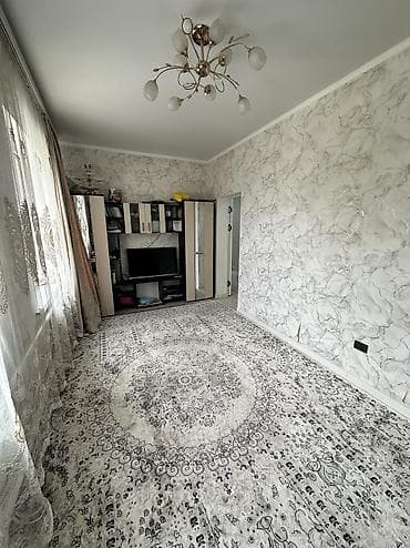 86: Продаётся дом в районе Кызыл-Аскер 📍 Адрес: Ильменский переулок, 🏡 — 4