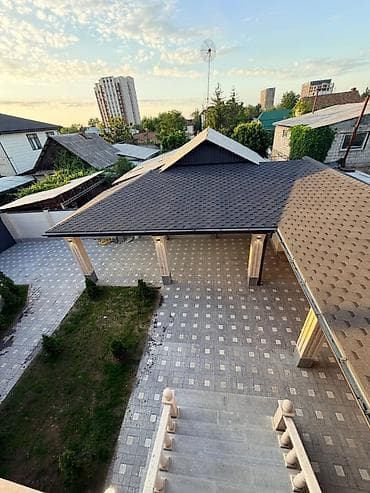 сулайман тоо: Продаётся совершенно новый особняк Площадь: 250 м2 Участок 4.5 — 3