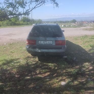 машина кузов: Volkswagen Passat Variant: 1994 г., 1.8 л, Ручные, Бензин, Универсал — 2