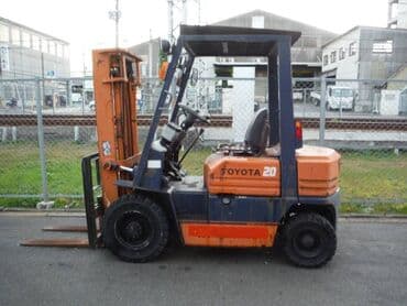 Линолеум: Погрузчик, 2003 г., Колесный, Вилочный — 1