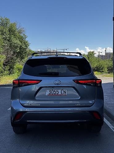 чехлы на 11 про: Toyota Highlander: 2023 г., 2.4 л, Автомат, Бензин, Внедорожник — 5