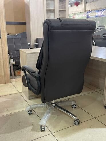 офисные кресла бишкек цены: 1.Кресло для руководителя 2. Внутренний поролон высшего качества ! 3 — 8