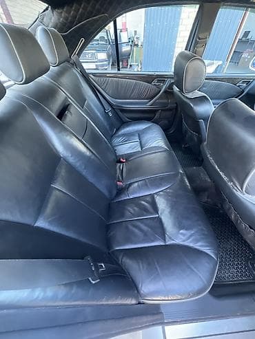 Транспорт: Mercedes-Benz E-Class: 2001 г., 3.2 л, Автомат, Дизель, Седан — 2
