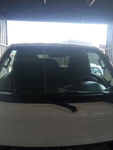 b class: Легкий грузовик, Hyundai — 2