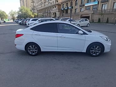elantra 2019: Hyundai Accent: 2017 г., 1.4 л, Вариатор, Бензин, Седан — 2