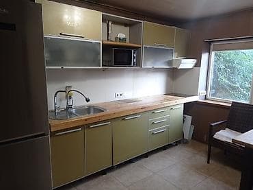 Продажа домов: Дом с отдельным входом, облицованный природным камнем. Внутри — — 6