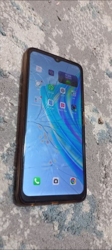 планшет таб 2: Infinix HOT 30i, Б/у, 128 ГБ, цвет - Белый, 2 SIM — 2