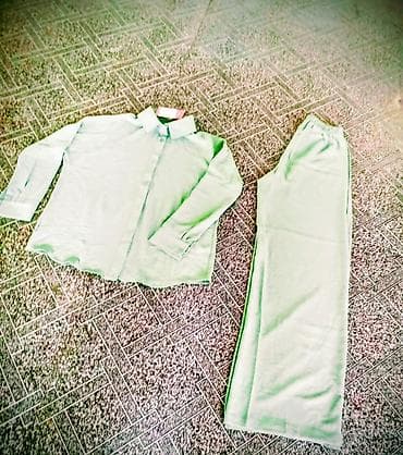 кудайберген швея: Тикмечи, Ар дайым, Түз тигиш тигүүчү машина, Район: Чиркөө, Көйнөктөр жана блузкалар, Төлөм: Жума сайын, Иш тажрыйбасы: Тажрыйбасы 5 жылдан жогору — 2