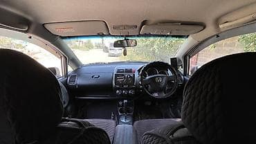 Продажа авто: Honda Fit: 2004 г., 1.3 л, Вариатор, Бензин, Хэтчбэк — 7