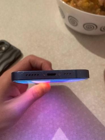 aifon 6s: IPhone 13, Б/у, 256 ГБ, Синий, Зарядное устройство, Защитное стекло, Чехол, 83 % — 3