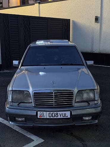 class: Mercedes-Benz W124: 1994 г., 3.2 л, Автомат, Бензин, Седан — 3