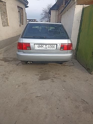 кулиса на ауди: Audi 100: 1997 г., 2.6 л, Механика, Универсал — 3