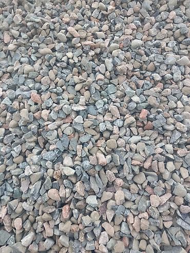Декор и интерьер: Щебень фракции 5–20 мм (смесь окатышей и остроугольных зерен) — 3