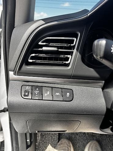 eclipse cross: Hyundai Avante: 2019 г., Автомат, Бензин, Седан — 10