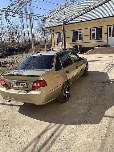 colf 3: Daewoo Nexia: 2010 г., 1.5 л, Механика, Бензин, Седан — 3