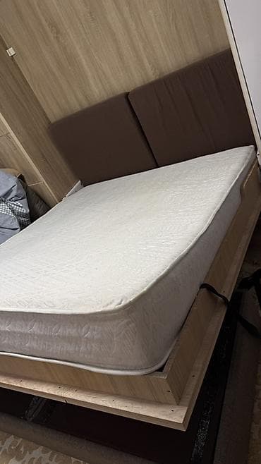 2 х спальная кровать: Двуспальная кровать, С матрасом, длина - 200 см — 1