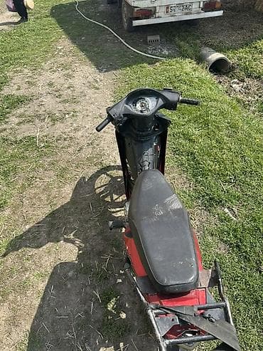 электрические квадроциклы: Скутер-мопед (подкапотная компоновка «капелька», колёса 17") - Тип — 5