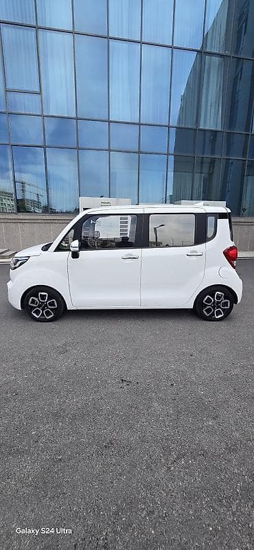Kia Ray: 2018 г., 1 л, Автомат, Газ, Хэтчбэк