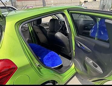 aion gac: Chevrolet Spark: 2015 г., 1 л, Вариатор, Бензин, Хэтчбэк — 4