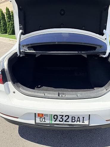 mini ev: BYD : 2024 г., Автомат, Электромобиль, Седан — 5